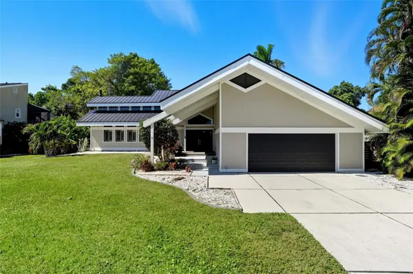 330 PRATHER DR, Fort Myers, FL 33919