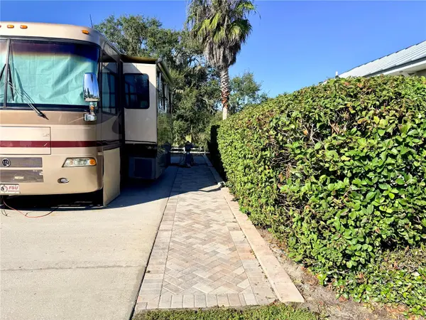 9588 SE 47TH WAY, Webster, FL 33597