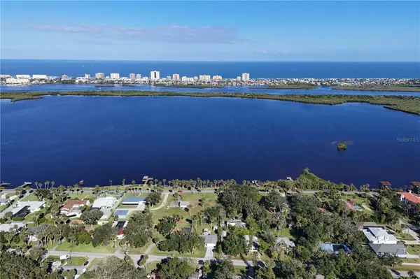 5040 RIVERSIDE DR, Port Orange, FL 32127
