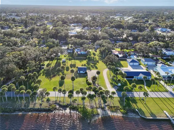 5040 RIVERSIDE DR, Port Orange, FL 32127