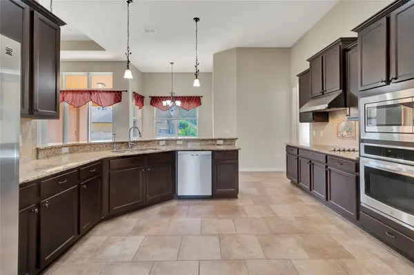 10816 WYANDOTTE DR, Clermont, FL 34711