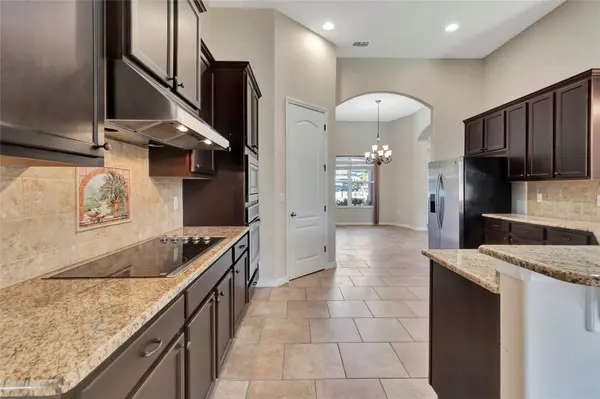 10816 WYANDOTTE DR, Clermont, FL 34711
