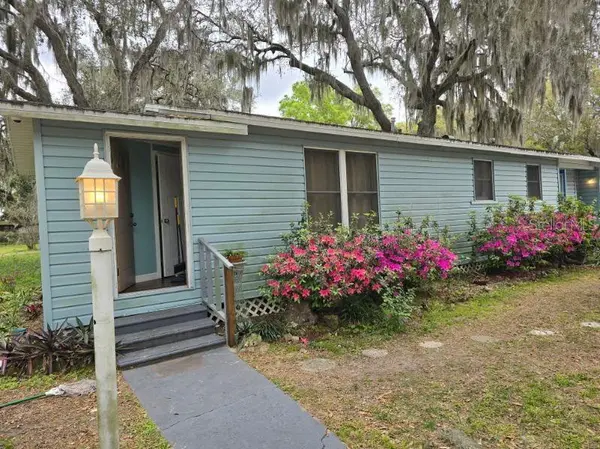 1611 INDIAN TRL, Leesburg, FL 34748