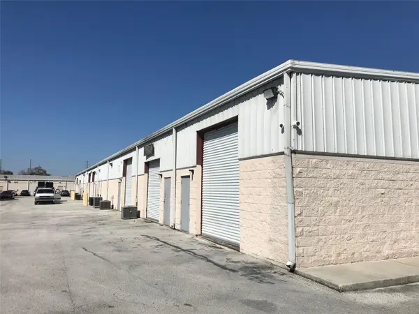 11601 S ORANGE BLOSSOM TRL #204, Orlando, FL 32837