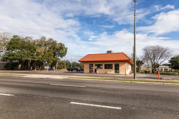 299 E BROAD ST, Groveland, FL 34736
