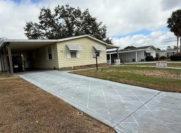 1532 W SCHWARTZ BLVD, Lady Lake, FL 32159