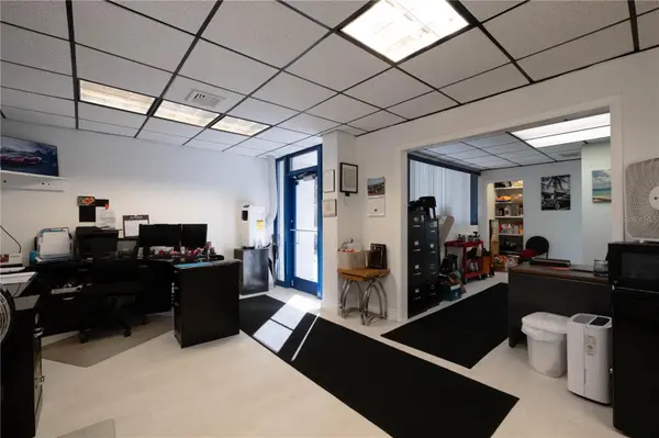 1820 NE 2ND ST, Gainesville, FL 32609