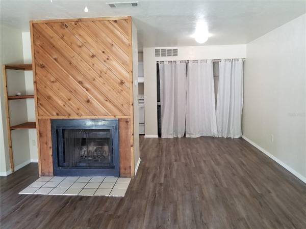 2442 NW 59TH AVE, Gainesville, FL 32653