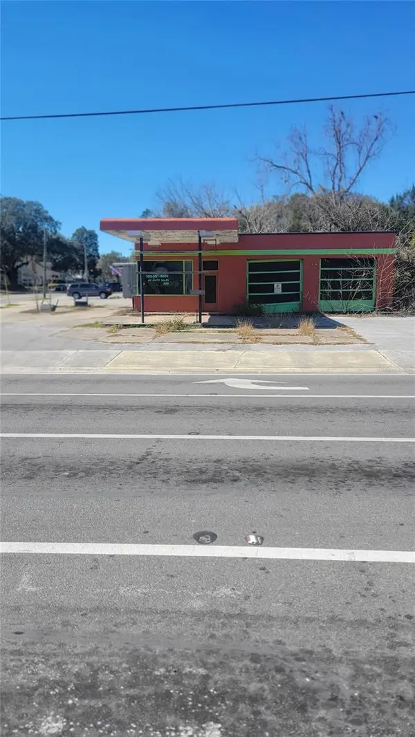 10 NW 250TH ST, Newberry, FL 32669