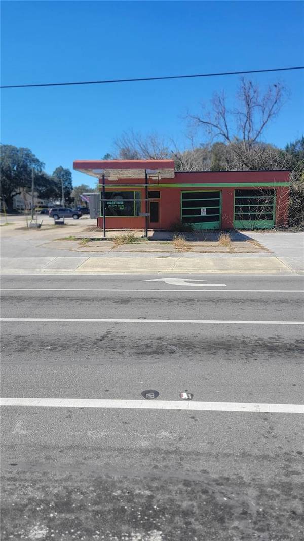 10 NW 250TH ST, Newberry, FL 32669