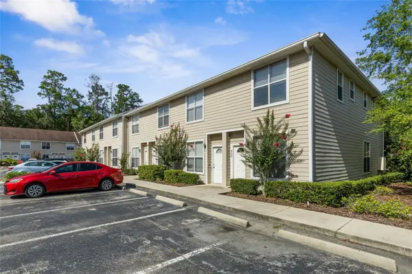 3901 SW 20TH AVE #806, Gainesville, FL 32607