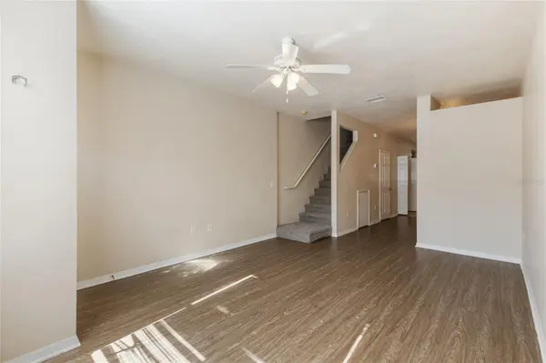 3901 SW 20TH AVE #806, Gainesville, FL 32607