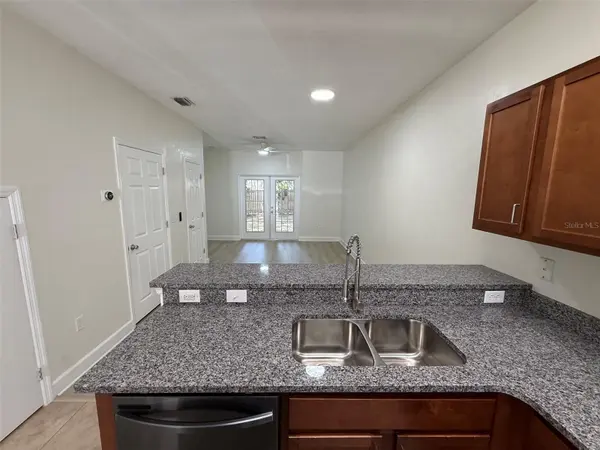 2945 SW 35TH PL #132, Gainesville, FL 32608