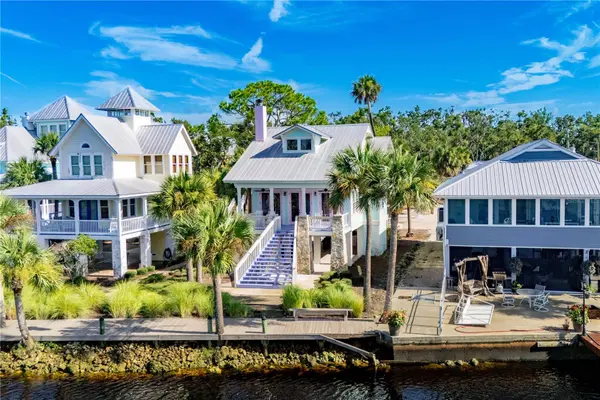 1410 SE MAGNOLIA DR, Steinhatchee, FL 32359
