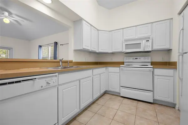 4941 SW 91ST TER #N301, Gainesville, FL 32608