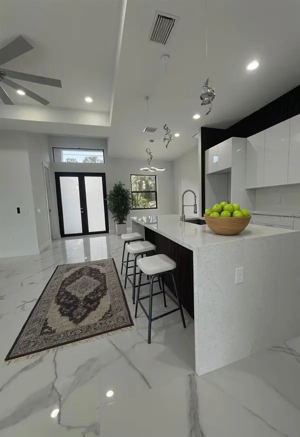 409 WESTERN AVE S, Lehigh Acres, FL 33974