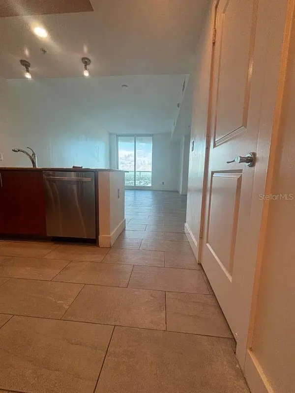 315 NE 3RD AVE #2009, Fort Lauderdale, FL 33301