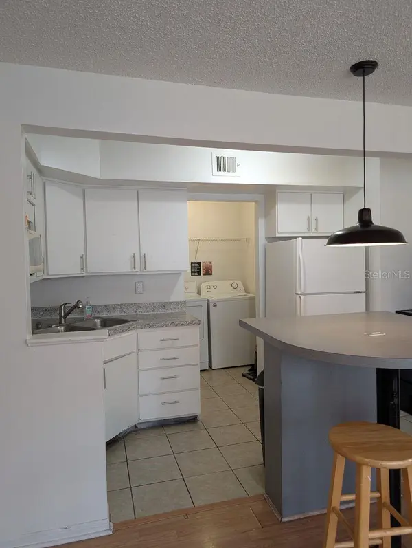 2601 SW ARCHER RD #203, Gainesville, FL 32608
