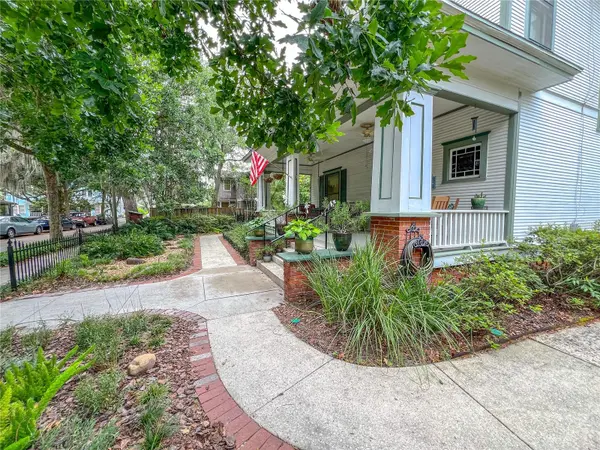 516 NE 4TH ST, Gainesville, FL 32601