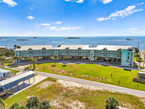 502 MAIN ST #112, Horseshoe Beach, FL 32648