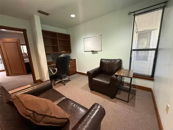 2833 NW 41ST ST #140 Room B, Gainesville, FL 32606