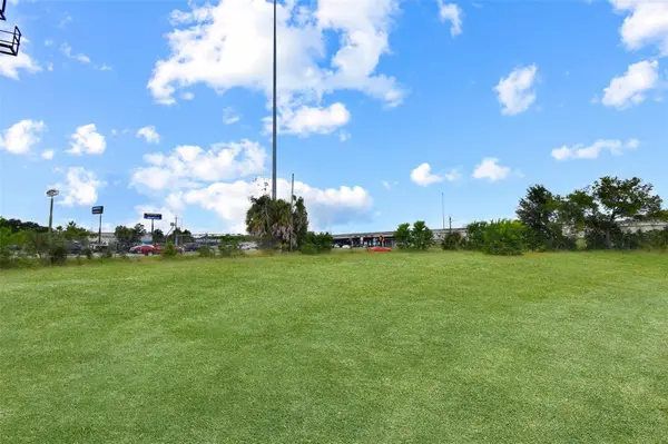 BLANDING BLVD, Jacksonville, FL 32244