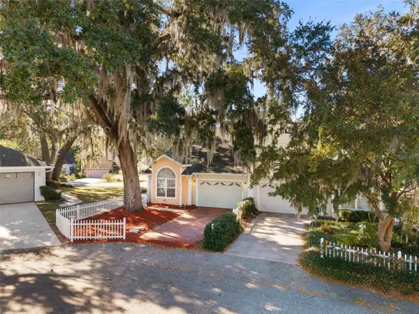 10804 NW 65TH WAY, Alachua, FL 32615