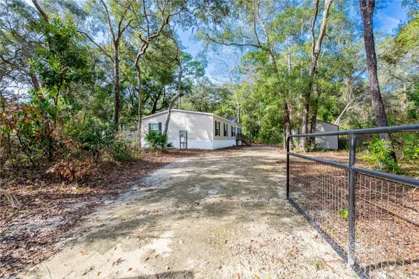 11120 NW 107TH TER, Chiefland, FL 32626