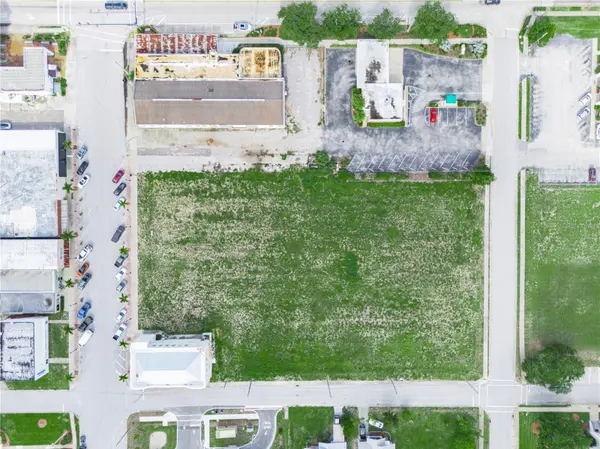 S OAK AVE, Frostproof, FL 33843