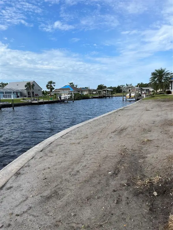 12437 RAN TER, Port Charlotte, FL 33981