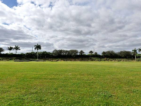 109 SE RIO SIENA, Port Saint Lucie, FL 34984