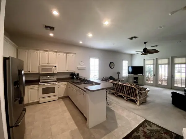 323 TRAVELERS DR, Polk City, FL 33868