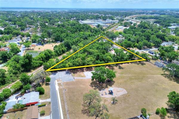 1205 NEVILLE AVE, Lakeland, FL 33805