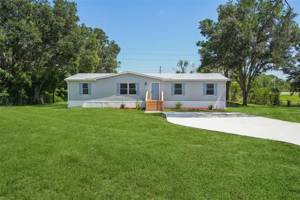 29417 KELLY DR, Wesley Chapel, FL 33544