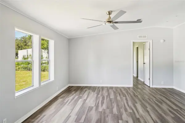 29417 KELLY DR, Wesley Chapel, FL 33544