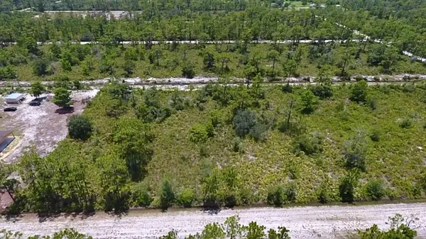 113 BOUGAINVILLE DR, Indian Lake Estates, FL 33855