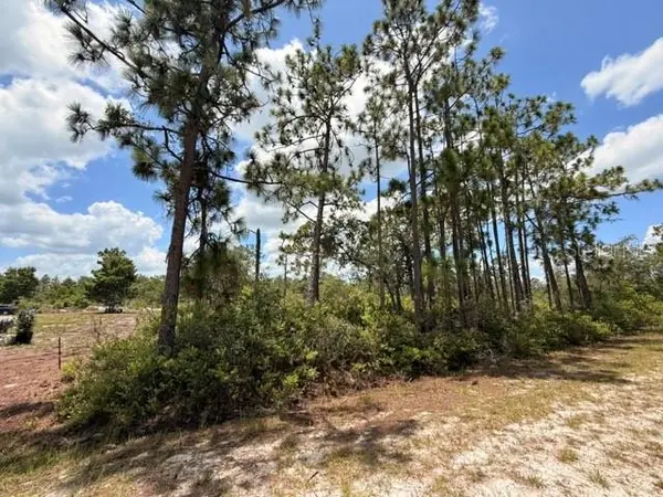 113 BOUGAINVILLE DR, Indian Lake Estates, FL 33855