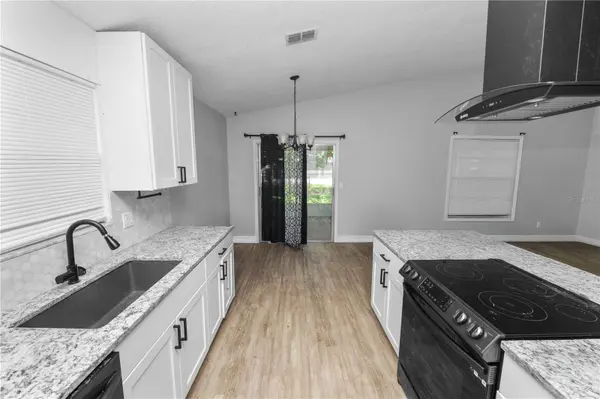 3307 FOX RIDGE DR, Winter Haven, FL 33884