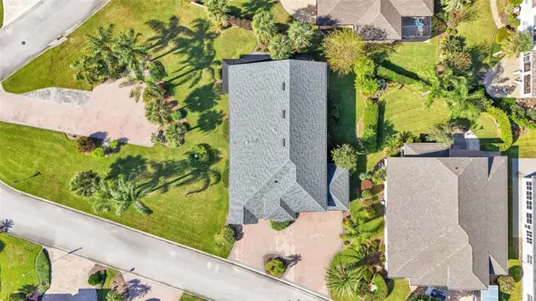 402 CRUISERS DR, Polk City, FL 33868