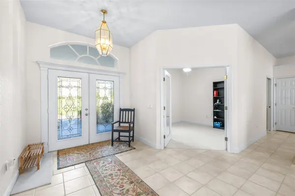 2692 HUNTINGTON HILLS DR, Lakeland, FL 33810