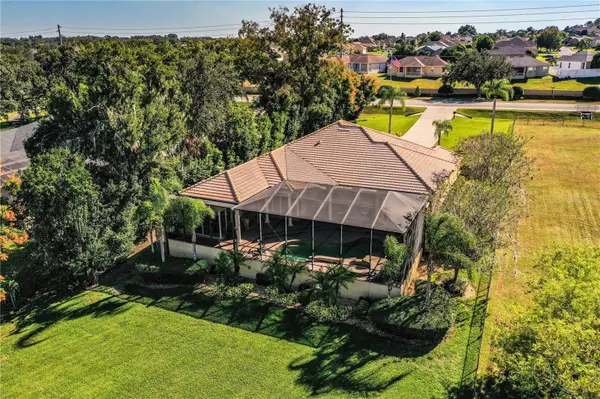 2918 CLUBHOUSE RD, Lakeland, FL 33812