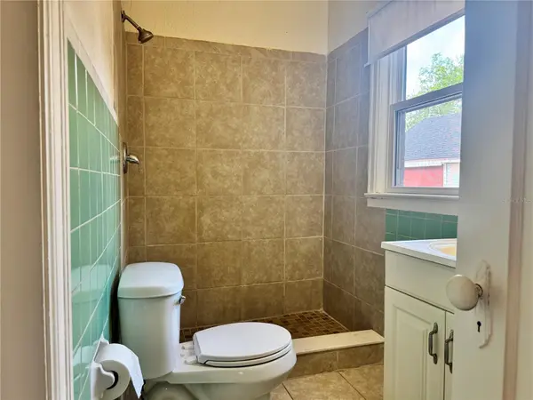 425 E SESSOMS AVE, Lake Wales, FL 33853