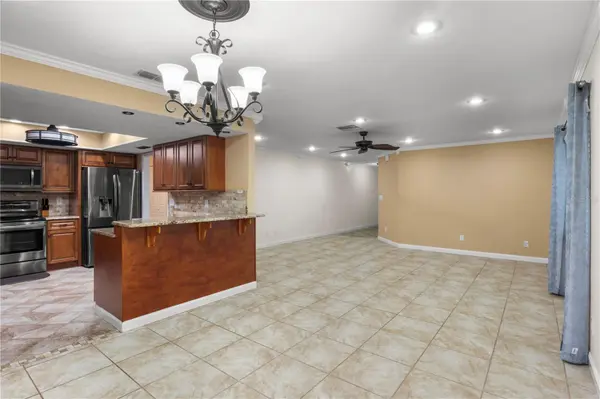731 CANBERRA RD, Winter Haven, FL 33884