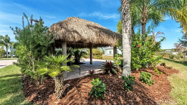 3312 FISH HAWK DR, Polk City, FL 33868