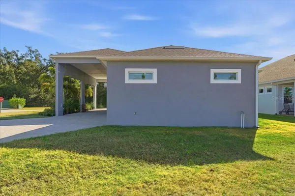 303 NOLANE LN, Polk City, FL 33868