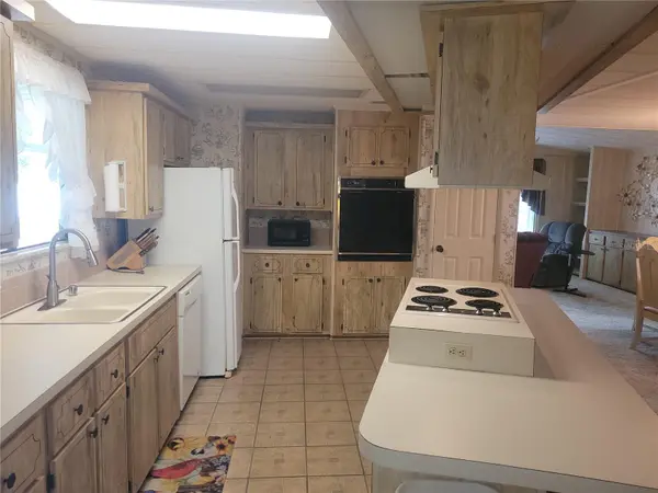 3027 GALAXY LN, Lakeland, FL 33801