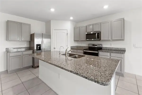 2651 GRANDBURY GROVE RD, Lakeland, FL 33811
