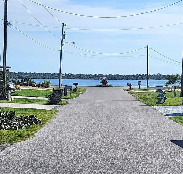 2425 VANCE TER, Port Charlotte, FL 33981