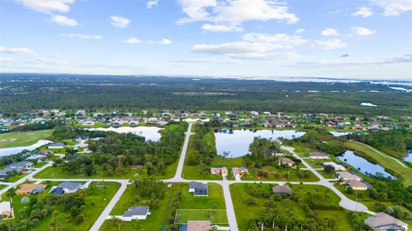 70 TEE VIEW RD, Rotonda West, FL 33947