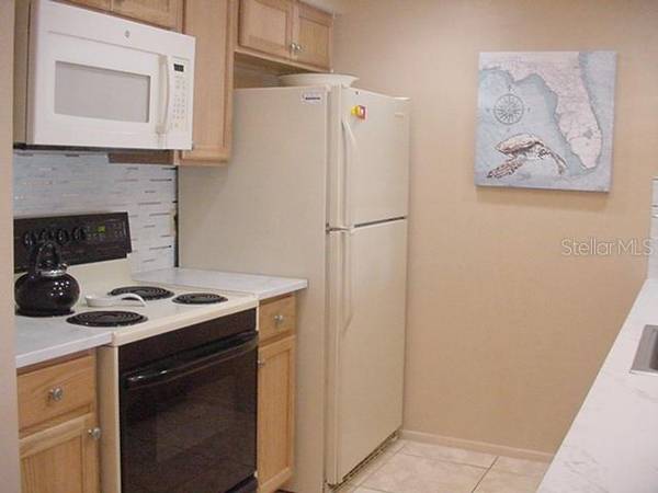 533 CIRCLEWOOD DR, Venice, FL 34293